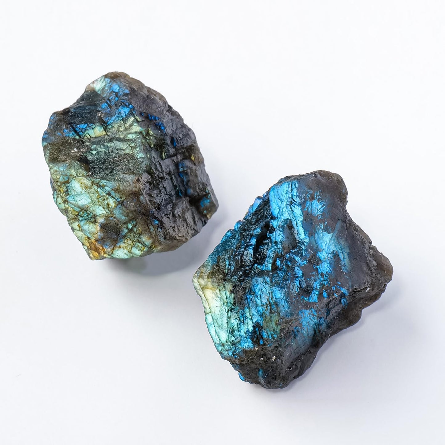Apengshi Labradorite Raw Crystals 2PCS Natural Rough Rocks Healing Crystal and Stones DIY Raw Stones Meditation Fountain Garden Home Decor