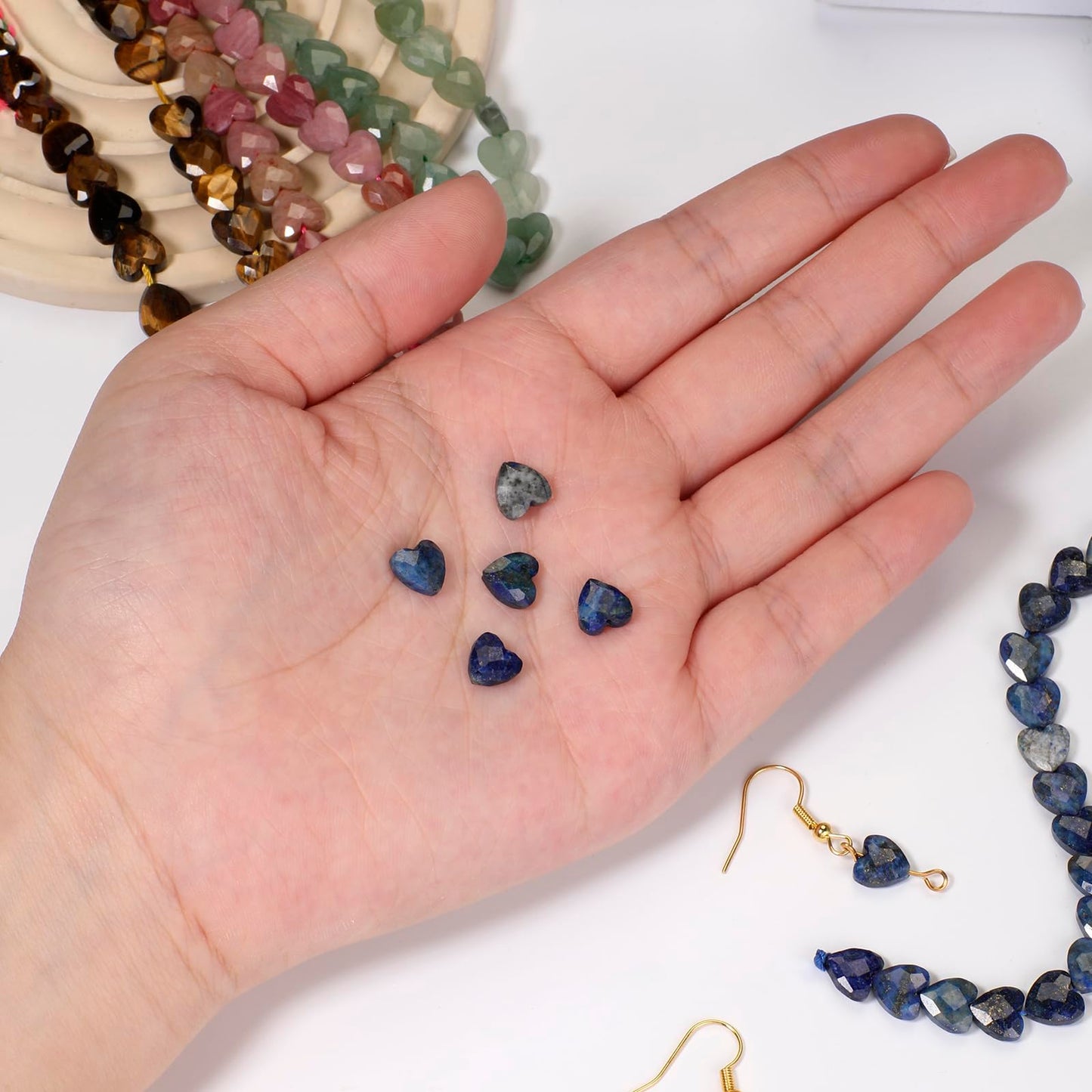 Nitopupu 22pcs Faceted Heart Bead Natural Blue Dot Stone Beads 8mm Crystals and Healing Stones for Jewelry Making Supplies,Friendship Bracelet Kit,Love Gifts