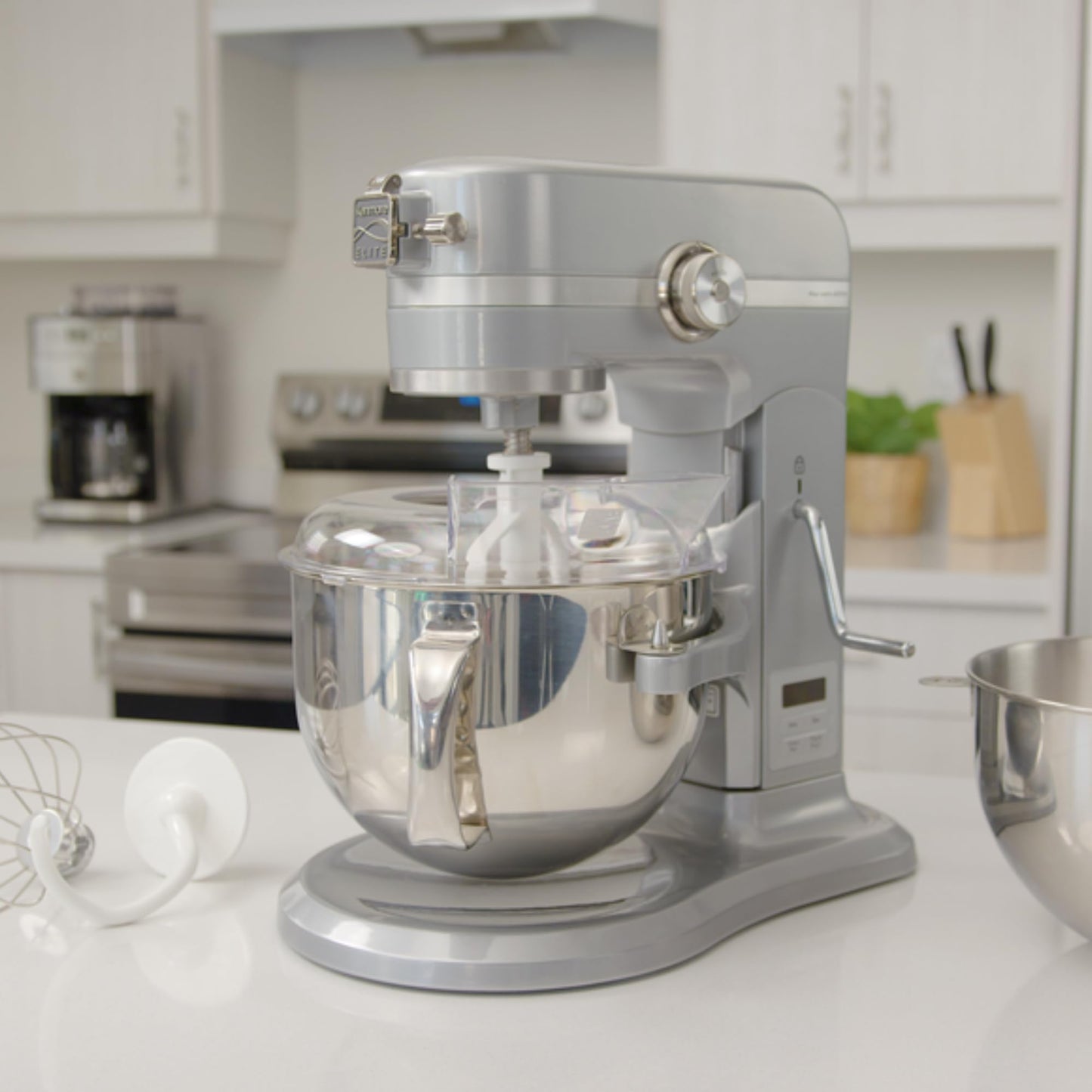 Kenmore Elite Bowl-Lift Stand Mixer – Professional Electric Batidora de Pie for Baking Heavy Duty Countertop Kitchen Appliance with 5 & 6 Qt Stainless Steel Bowls Flat Beater Whisk Dough Hook