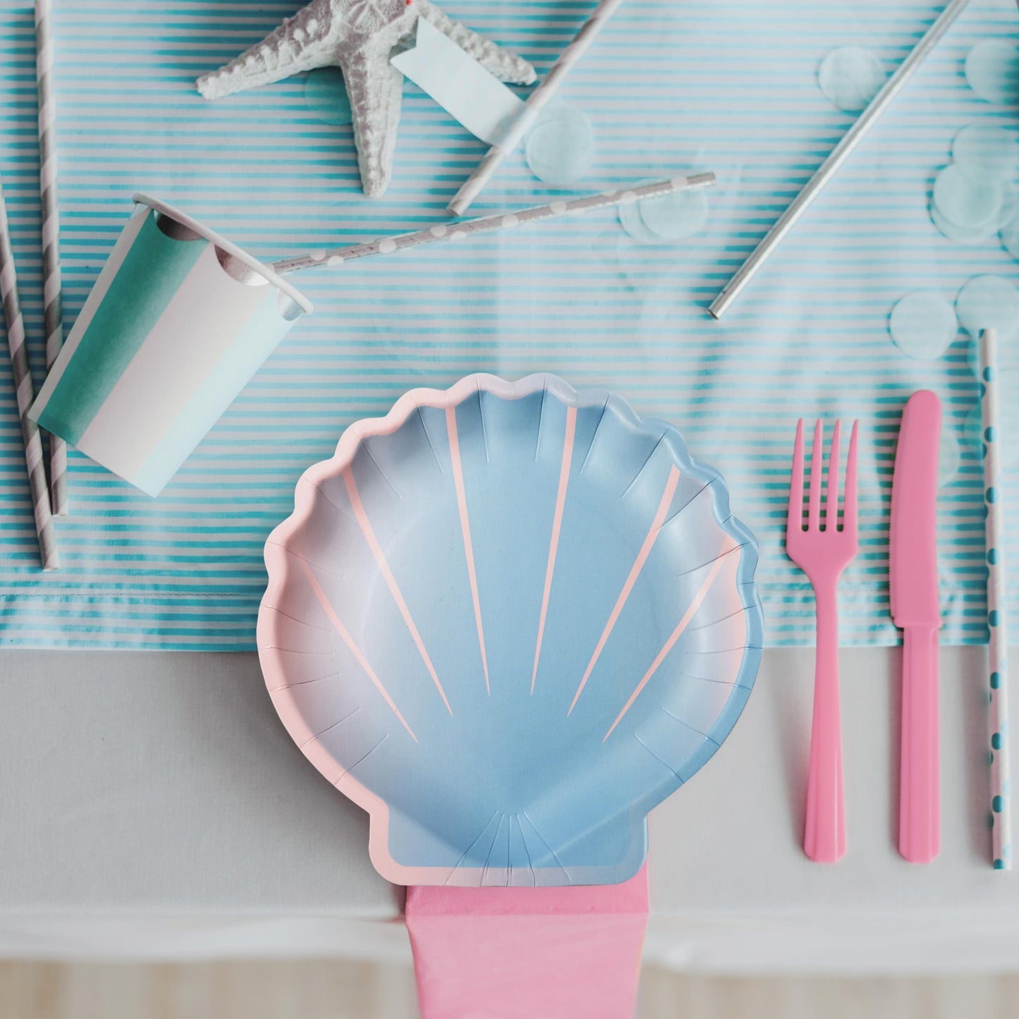 Cheerland Shell Plates Mermaid Plates for Mermaid Birthday Decorations Under the Sea Party Ocean Themed Party Iridescent Paper Seashell Dessert Plate for Kids Girls Beach Tableware 24 Pcs