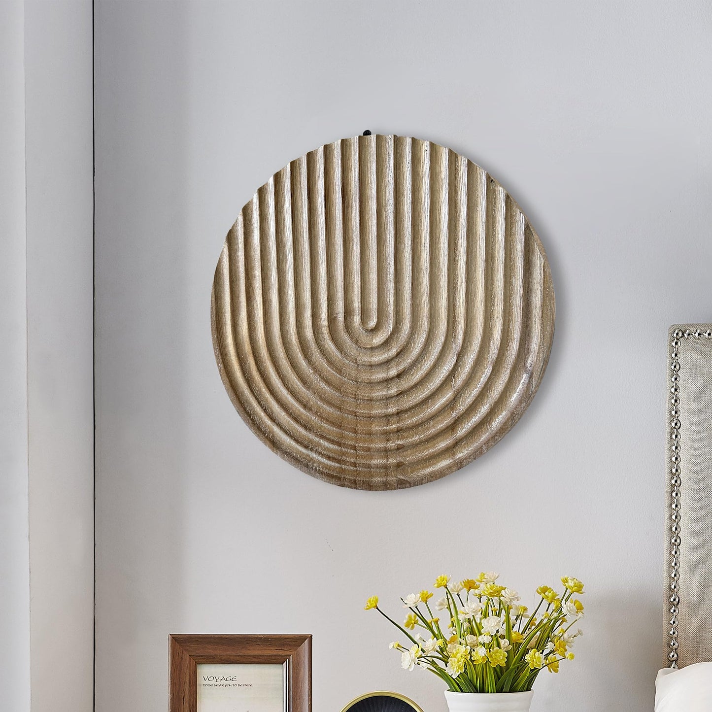 Musanpou Hand-carved Round Art Decor for Home and Living Room Wall Simple Wooden Farmhouse Wall Decor (Natural)