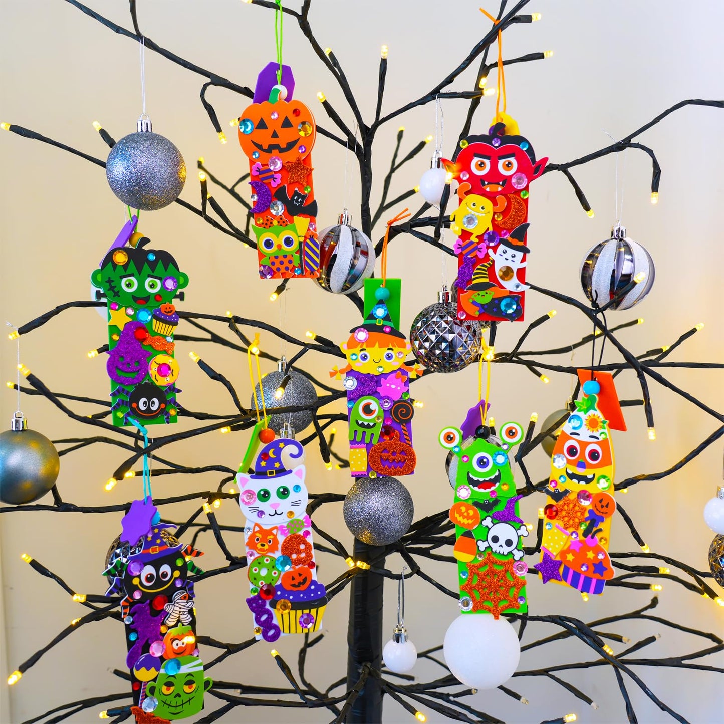 Winlyn 24 Sets Halloween Craft Kits Fall Crafts DIY Monster Spider Jack-O-Lantern Bookmark Ornaments Art Sets Foam Stickers Arts and Crafts for Kids Classroom Activities Party Favors Trick-or-Treaters
