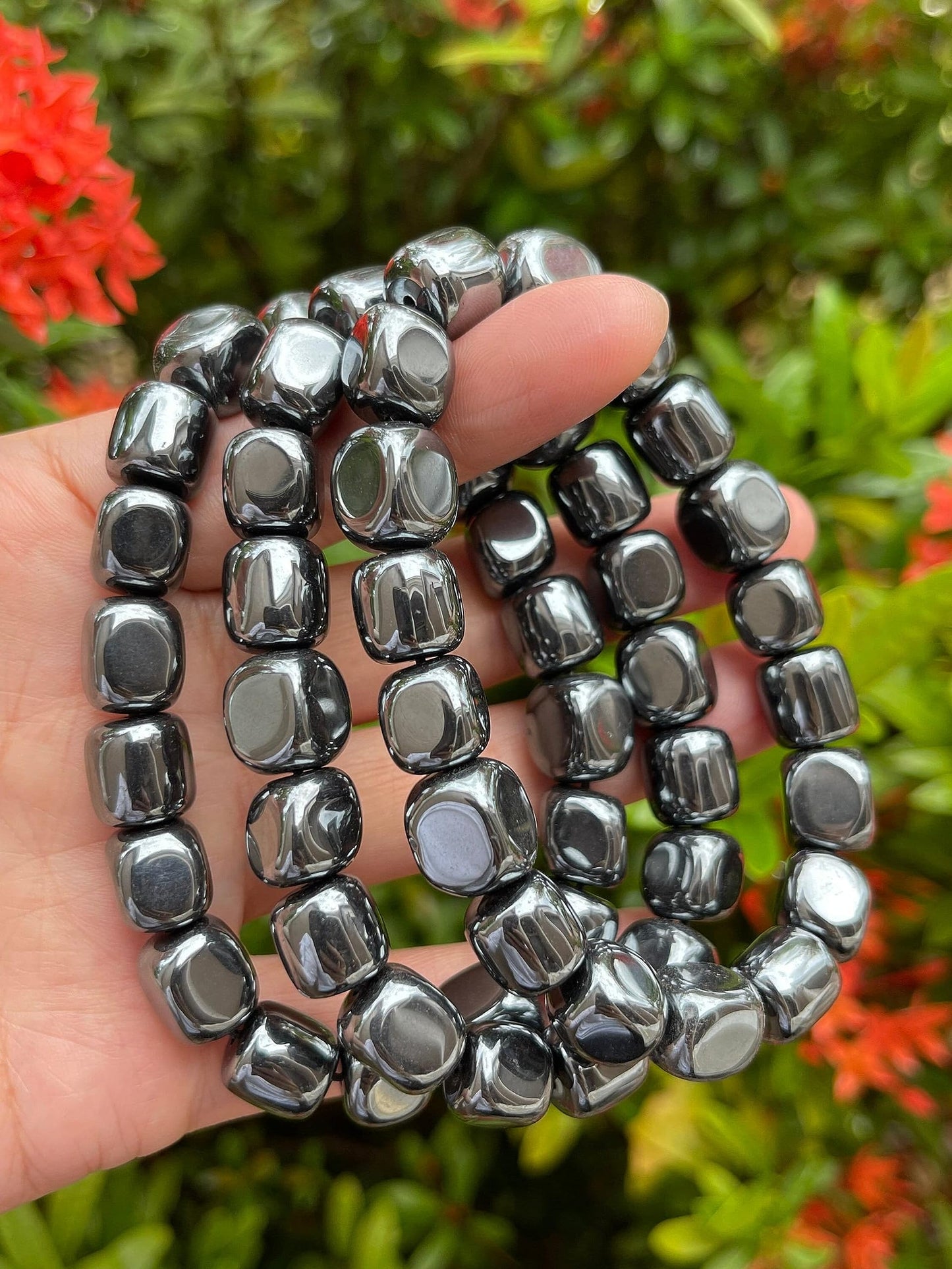 GAF TREASURES Hematite Crystal Nugget Bracelet, Genuine Hematite Tumbled Gemstone Bracelet, Healing Crystal Bracelet, Gift for Men & Women (1)