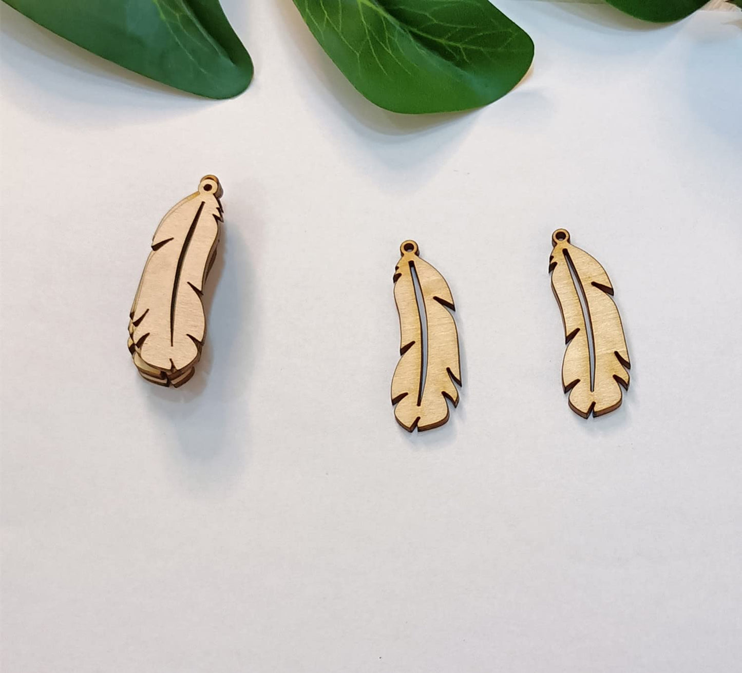 30pcs of Feather Shape DIY Unfinished Wood Jewelry,Laser Cut Natural Wood Earrings Blanks,Wood Feather Shapes (2'')