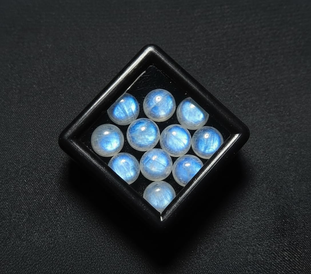 7mm Round Blue Fire AAA Quality Natural Rainbow Moonstone Calibrated Cabochon Loose Gemstone 11 pcs Box.