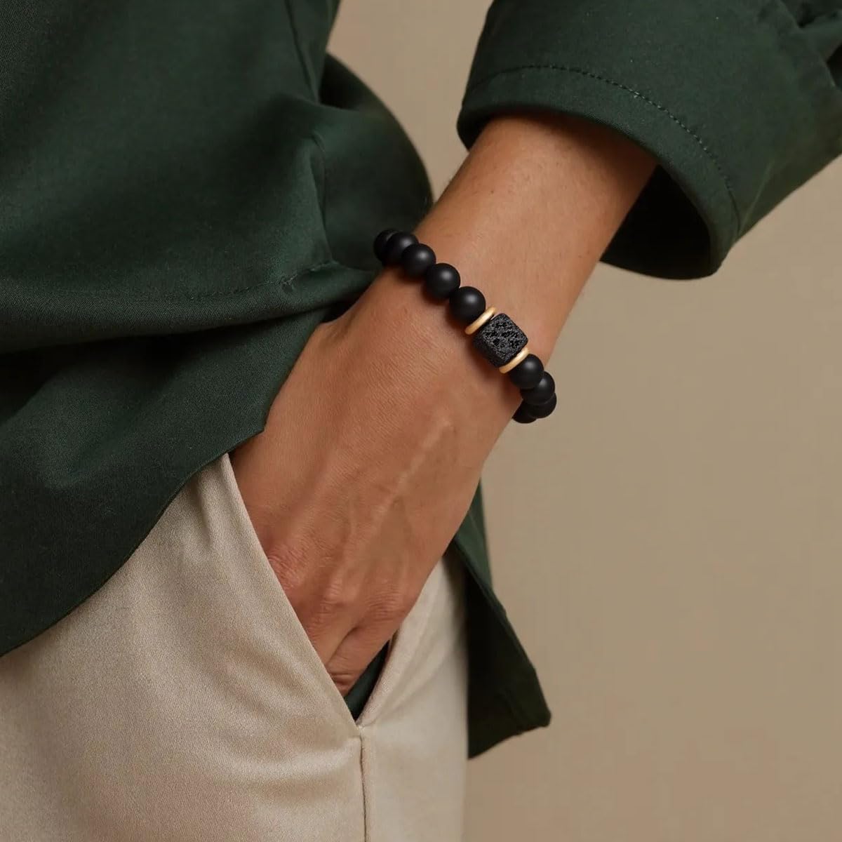 B-JWYFY Elastic Adjustable Mens Bracelet - 8mm Black Onyx & Lava Stone Beads Bracelets Jewelry Gift for Men, Beads Charm Bracelet with Elastic Cord, Birthday Gifts for Him Dad Husband