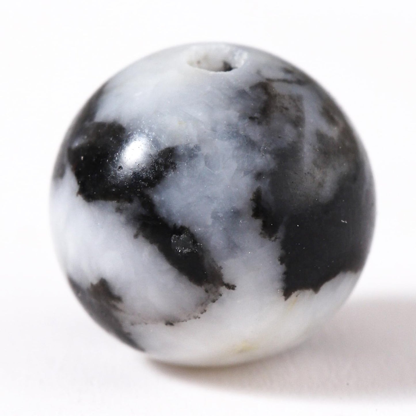 100Pcs Natural Stone 8mm Black White Zebra Round Loose Gemstone Energy Healing Beads Hole Size 1mm DIY Smooth Beads for Bracelet Necklace Earrings Jewelry Making