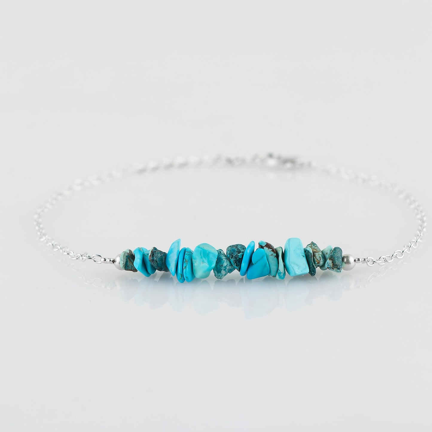 Gemimpression Handmade Turquoise Chips Bar Bracelet – Natural Energy Healing Crystals – Silver Plated Adjustable 8 Inch Chain – Christmas Gift