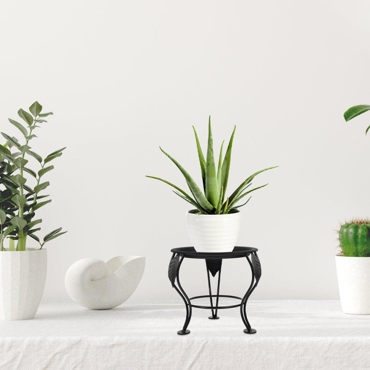 Beavorty 2pcs Metal Plant Stand Flowerpot Holder Indoor Outdoor Iron Decorative Ball Base for Garden Patio Front Door Plant Display