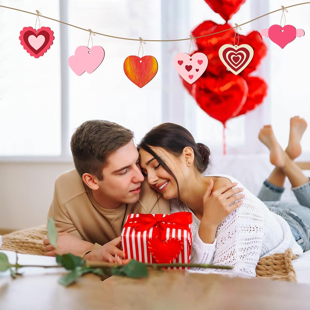 SDTHNT 60 PCS Unfinished Wooden Hearts for Crafts,Valentine's Day Ornaments Hanging Decorations, Unfinished Wood Heart Painting Craft Kit, DIY Valentines Crafts for Classroom Party Activities