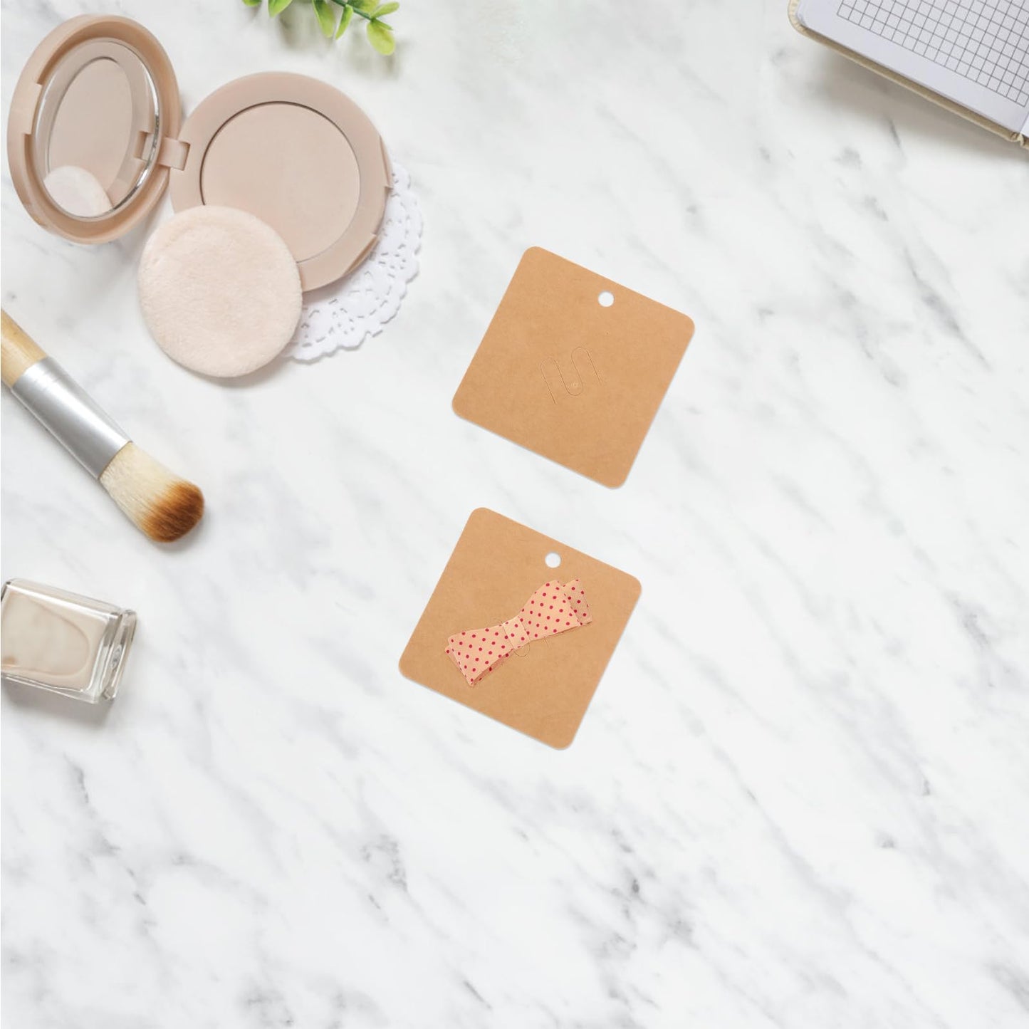 TEHAUX 200pcs Brooch Display Cards for Pins, Hair Clip Display Cards with Pre-Cut Hole, Brown Kraft Paper Earring Cards for Jewelry Hair Accessories Bow Display Organizing and Retail, 2.76X2.76inch