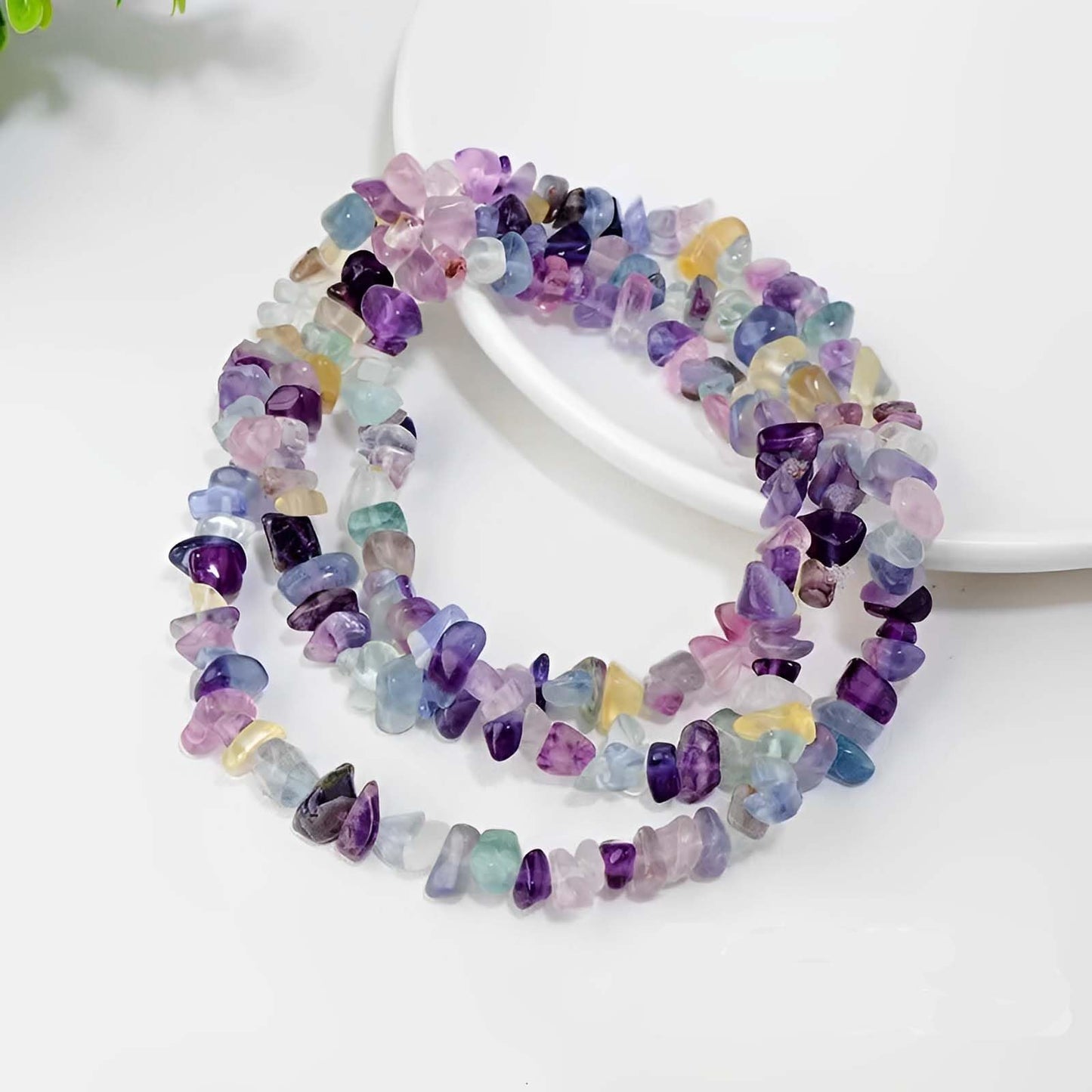 200pcs Natural Chip Stone Beads Gemstone Healing Crystal Loose Rocks Bead Irregular Glass Seed Charm Beads Drilled DIY for Jewelry Bracelet Necklace Earrings Christmas Making Crafting Supplies (5-8mm)
