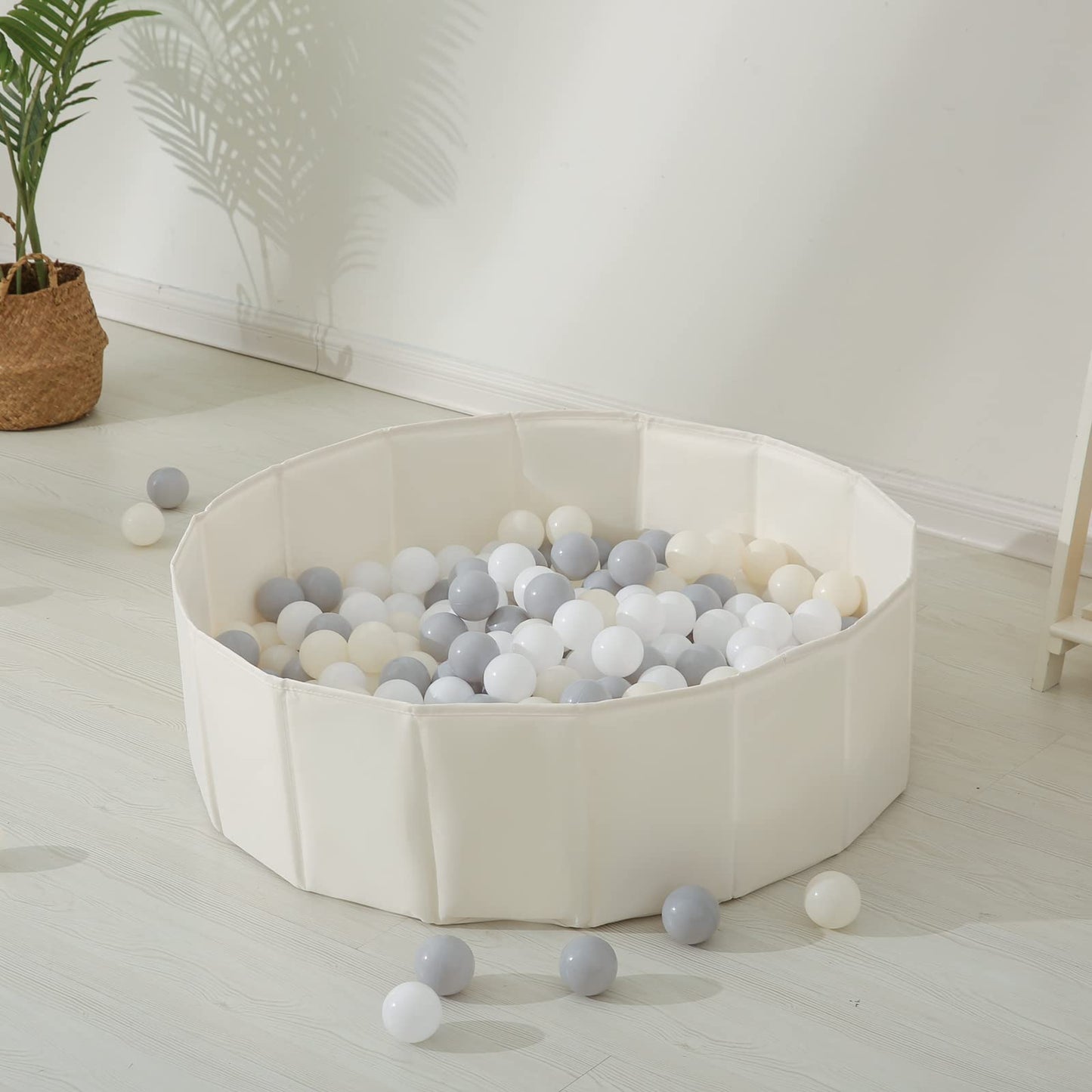 White Kids Ball Pit, Children &Pet Toy Ball Play Pool, Unsexual Foldable Play Tent for Kids Girls Boys Dogs Indoor and Outdoor,Balls Not Included,31.5 Inch /2.62 Feet
