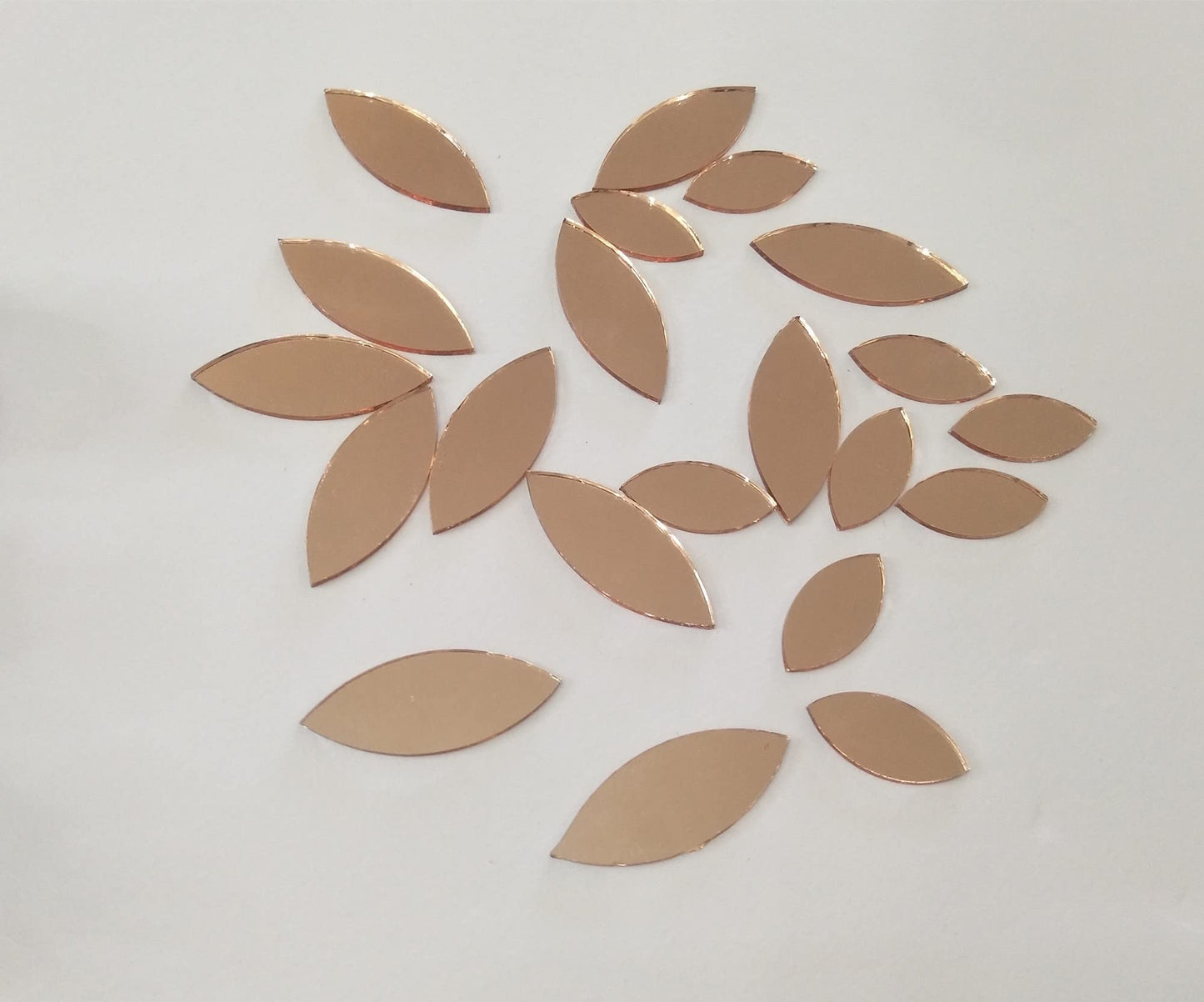 MEYA 120pcs of Glass Mosaic Tiles Petal Leaves, Glass Supplies for Crafts, Craft Mirrors, Mirror Embellishments (Rose Gold Mirror)