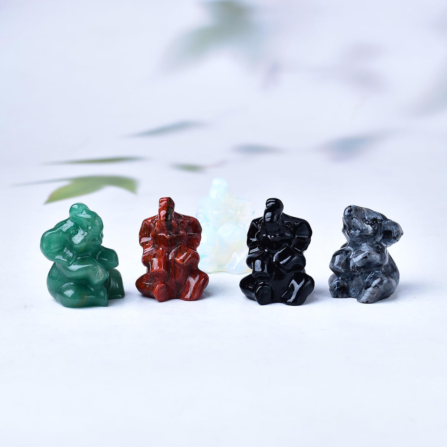 WUYOUSHI Sesame Stone Elephant Decor Figurine Crystals and Healing Stones Elephant Statue Polished Pocket Gemstones Bedroom Office Desk Home Decoration A Lucky Decoration
