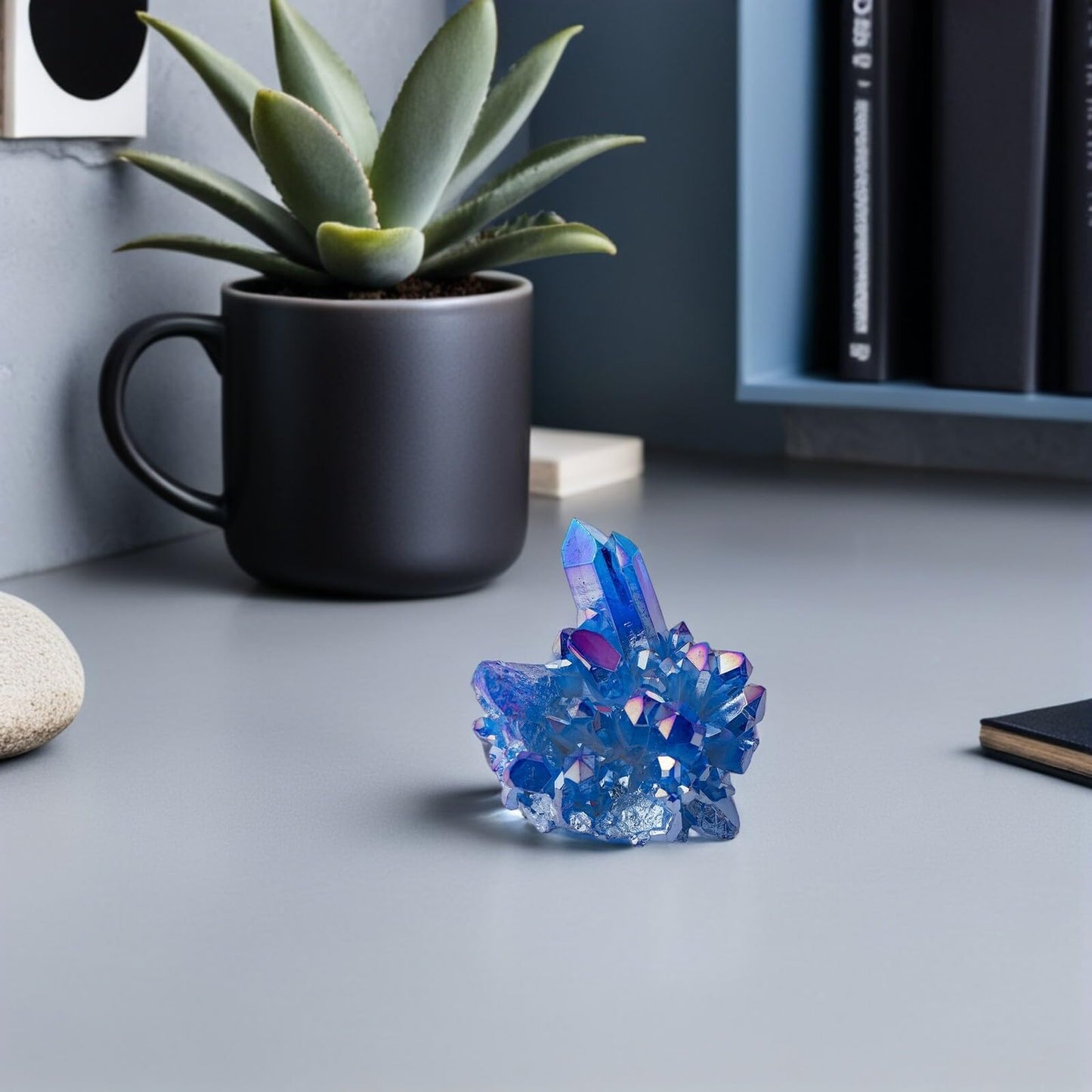 DECHOUS Natural Crystal Cluster Geode, Blue Raw Quartz Geode Crystal Cluster Stone Small Healing Crystals for Home Decoration, Healing, Meditation
