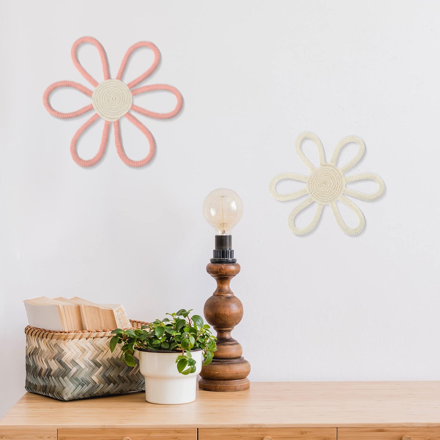 Gerrii Boho Nursery Decor for Girl Daisy Flower 9. 8 and 7. 8 Inch Woven Macrame Wall Hanging Daisy Flower Bohemian Nursery Wall Decor for Baby Girls Kids Bedroom Dorm(Pink, White,2 Pcs)