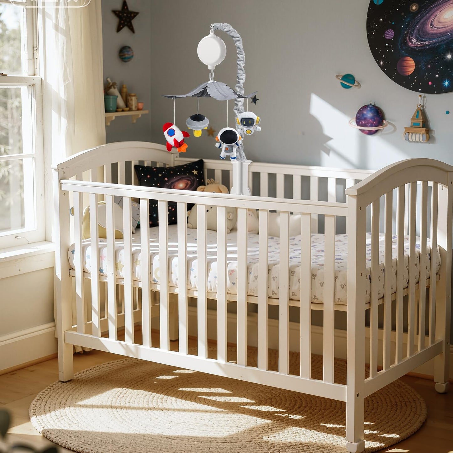 Feisike Space Crib Mobile, Spaceman Baby Mobile for Crib Nursery Decor Hanging Plush Crib Toys for Newborn Boys and Girls Infant Babies 0-6-12 Months