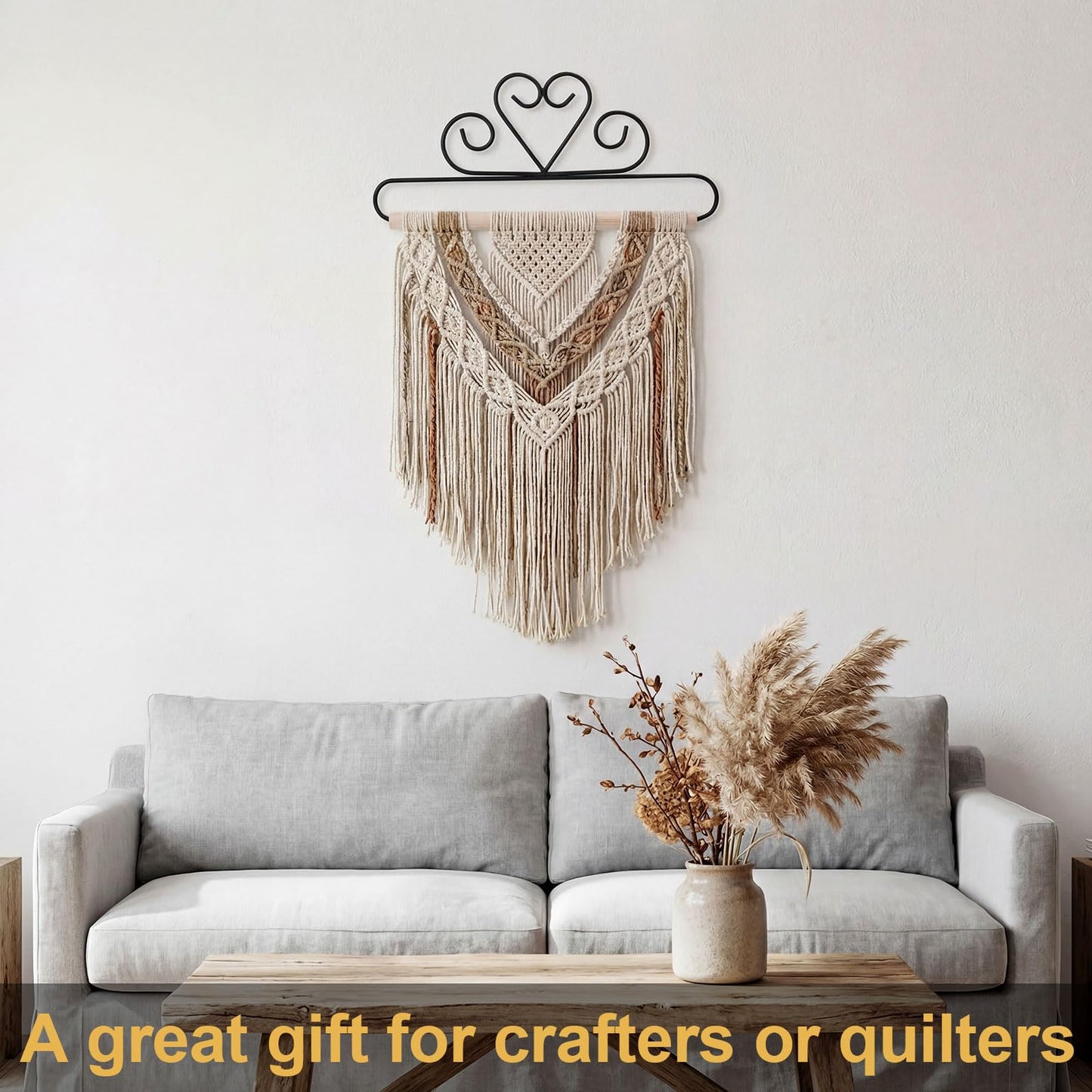 Shimeyao 2 Pcs Garden Flag Wall Hanger 12 Inch Garden Flag Holder Fabric Banner Hanger for Outdoor Decoration, Quilters Display for Storage Draping (Heart)