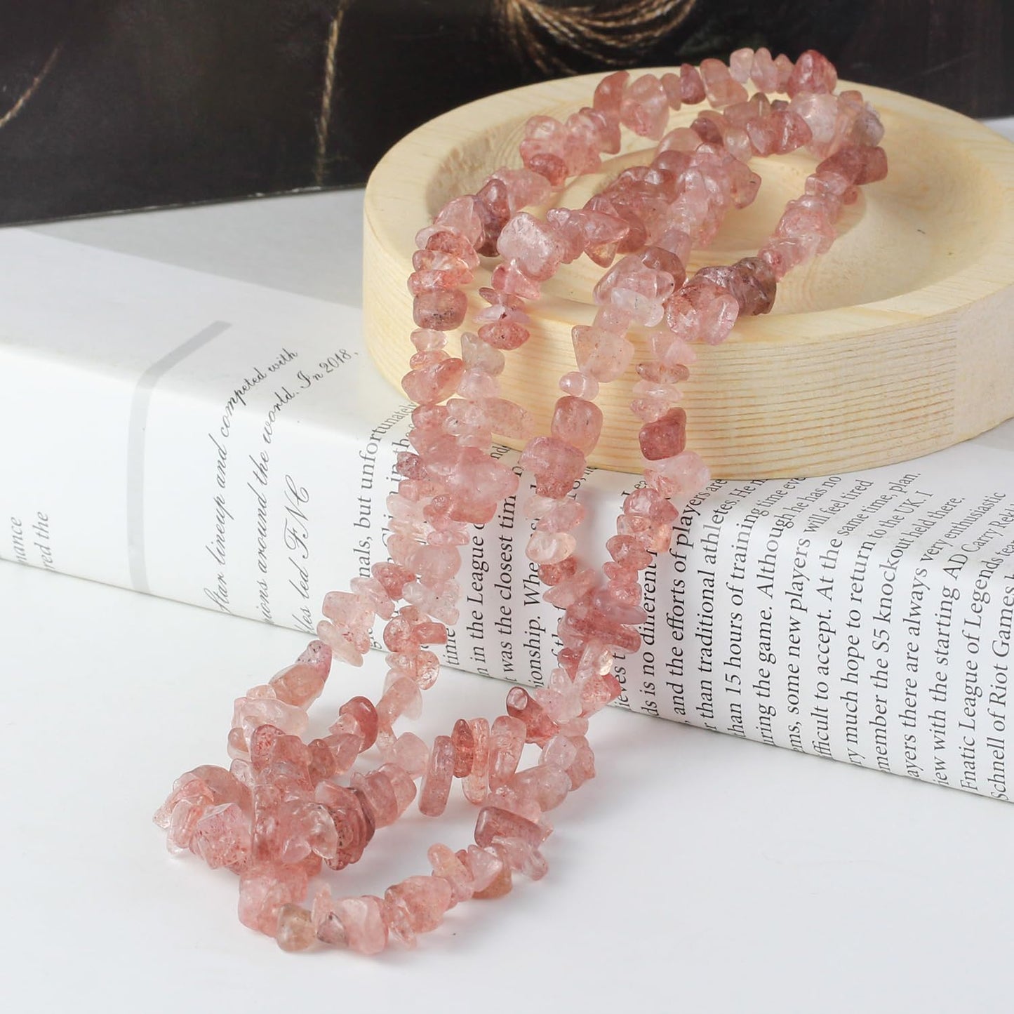 31 inches Chip Stone Loose Gemstones Beads Drilled Strand for Jewelry Making (Strawberry Quartz)