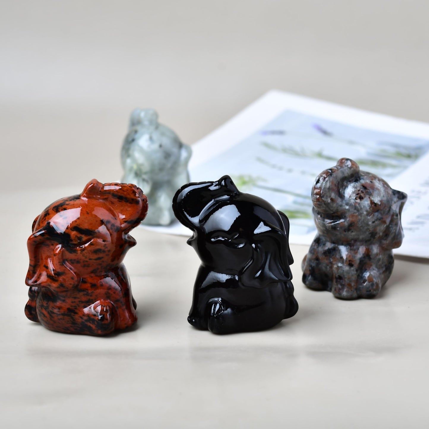 DZJXBZhu Flaming Stone Elephant Crystal Statue Healing Crstal Meditation Pocket Figurine Statue Natural Gemston Hand Carved Polished Home Room Office Desk Decoration Gift Collect
