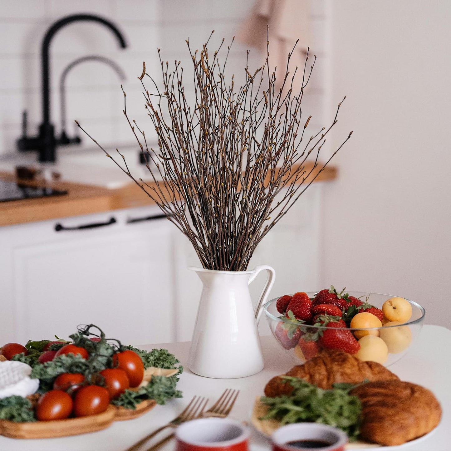 17 Inch Natural Birch Branches Dried Birch Twigs Wreath Making Supplies Dried Plants for Rustic Home Decor Easter Stems Vase Filler DIY Crafts Vases Tall Wreath Christmas Decoration Wedding (50Pcs)