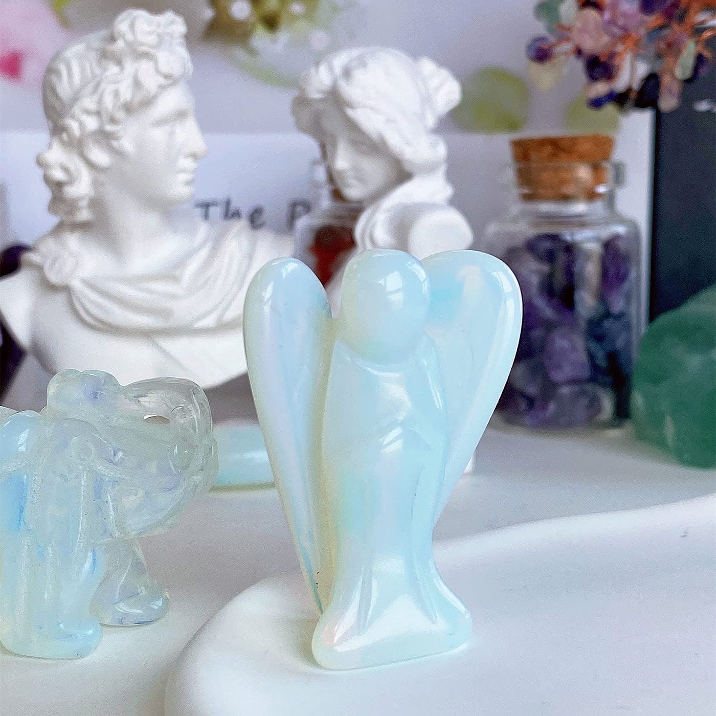QINJIEJIE Opalite Angel Moonstone Crystals Carved Pocket Guardian Angel Polished Statue Peace Angel Figurine Healing Crystal Gift Meditation Protect Cute Decor Love Gift
