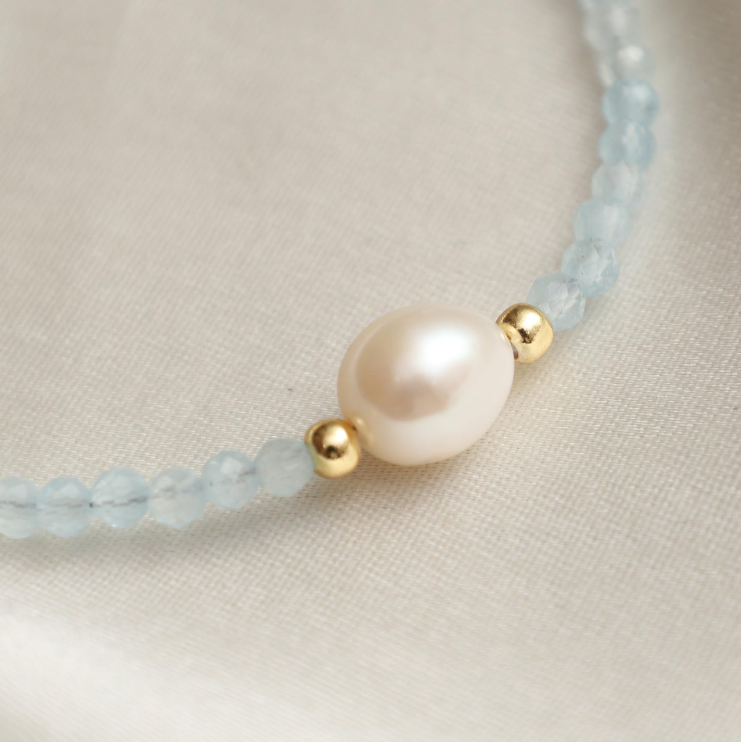 Gempires Aquamarine Gemstone Beaded Bracelet with Pearl Choker Crystal Jewelry March Birthstone Gifts Hypoallergenic Gold Plated Dainty Gifts for Women