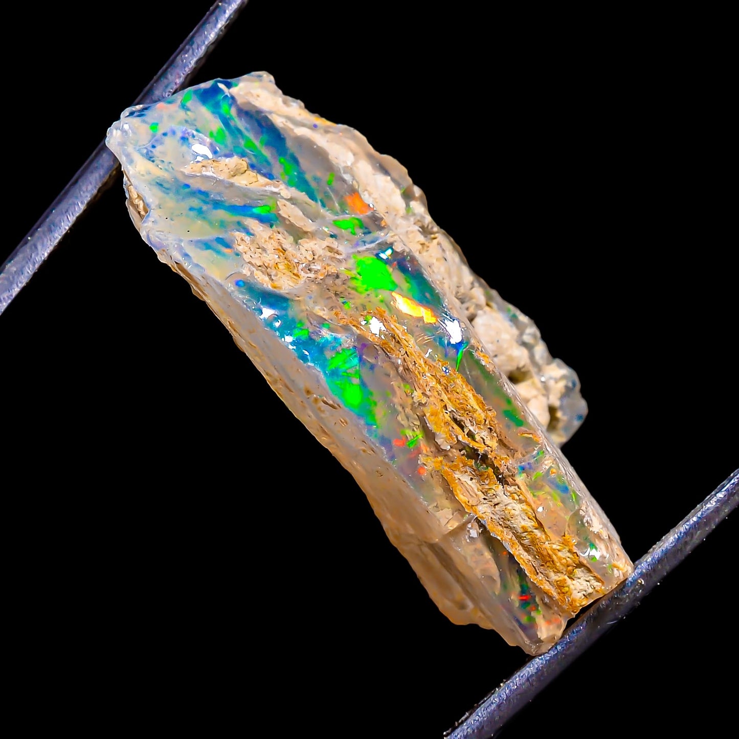 Natural 4.5 Cts Raw Ethiopian Opal Rough Gemstones Multi Fire Welo Opal Stones for Tumbling & Jewelry Making Supplies Healing Crystals Gems Rocks Loose Gemstones