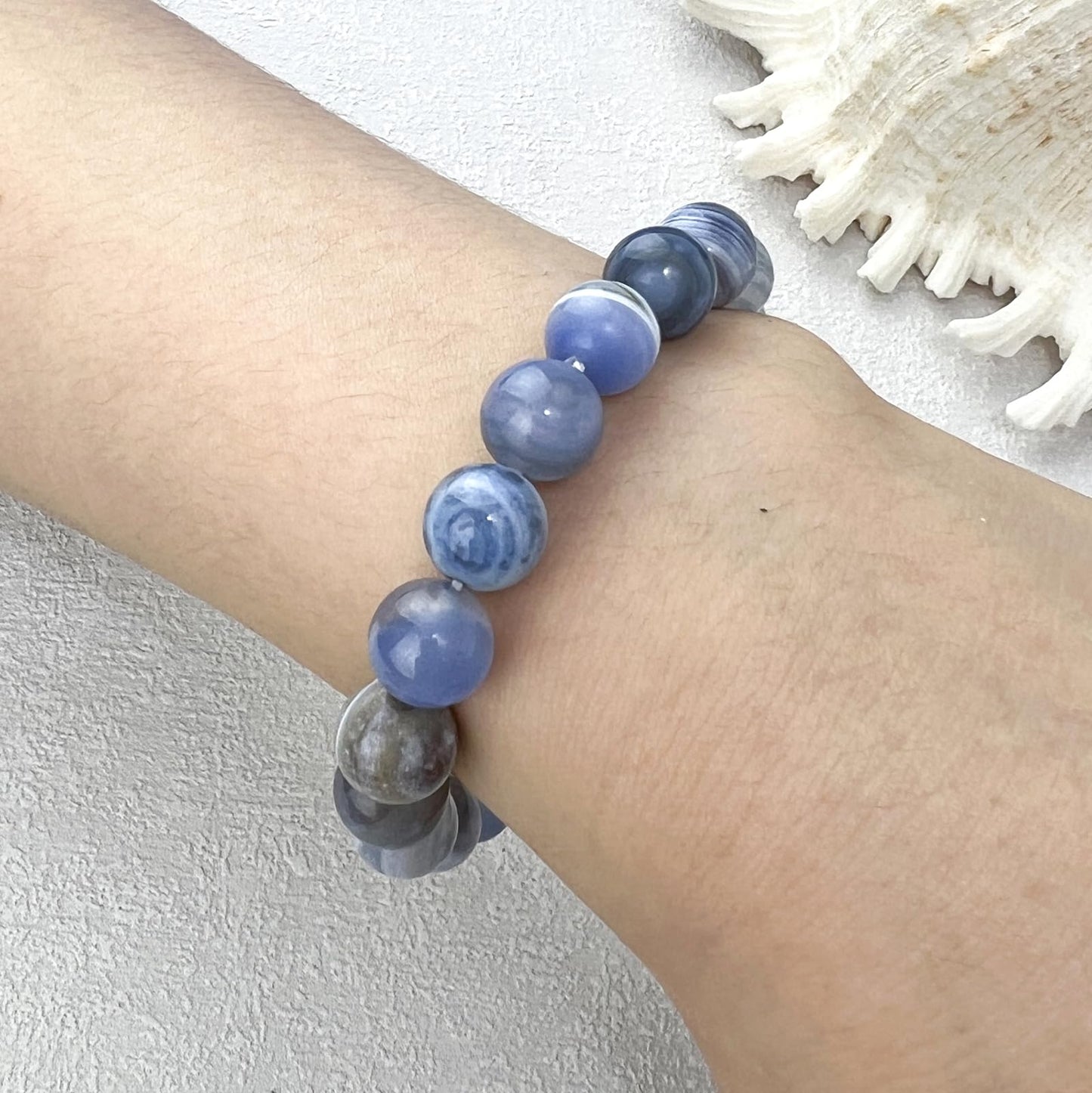 TSdiyART Blue Lace Agate Bracelet, 10mm Natural Round Gemstone Beaded Bracelet for Women Men, Healing Crystal Chakra Bracelets Jewelry (Blue Lace Agate)