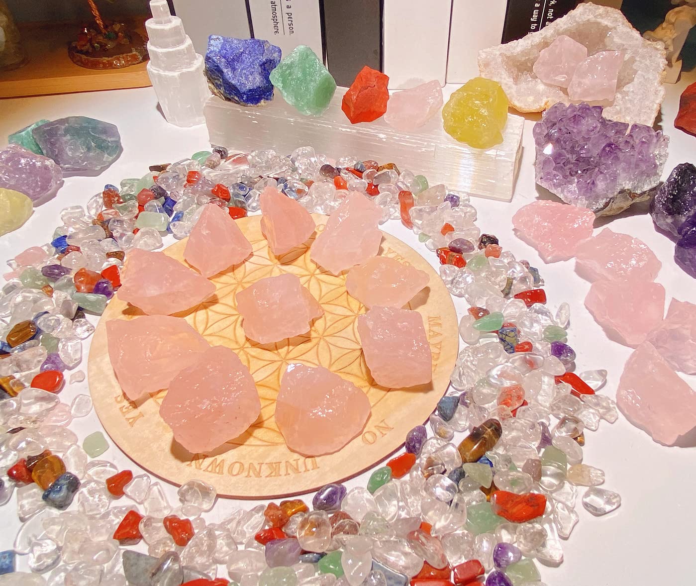 0.9 lbs Rose Quartz Crystals Raw Stones Healing Crystal Quartz Large 1" Bulk Rocks Gemstones for Tumbling Cabbing Fountain Decoration Polishing Wicca Reiki 400G Rough Quartz
