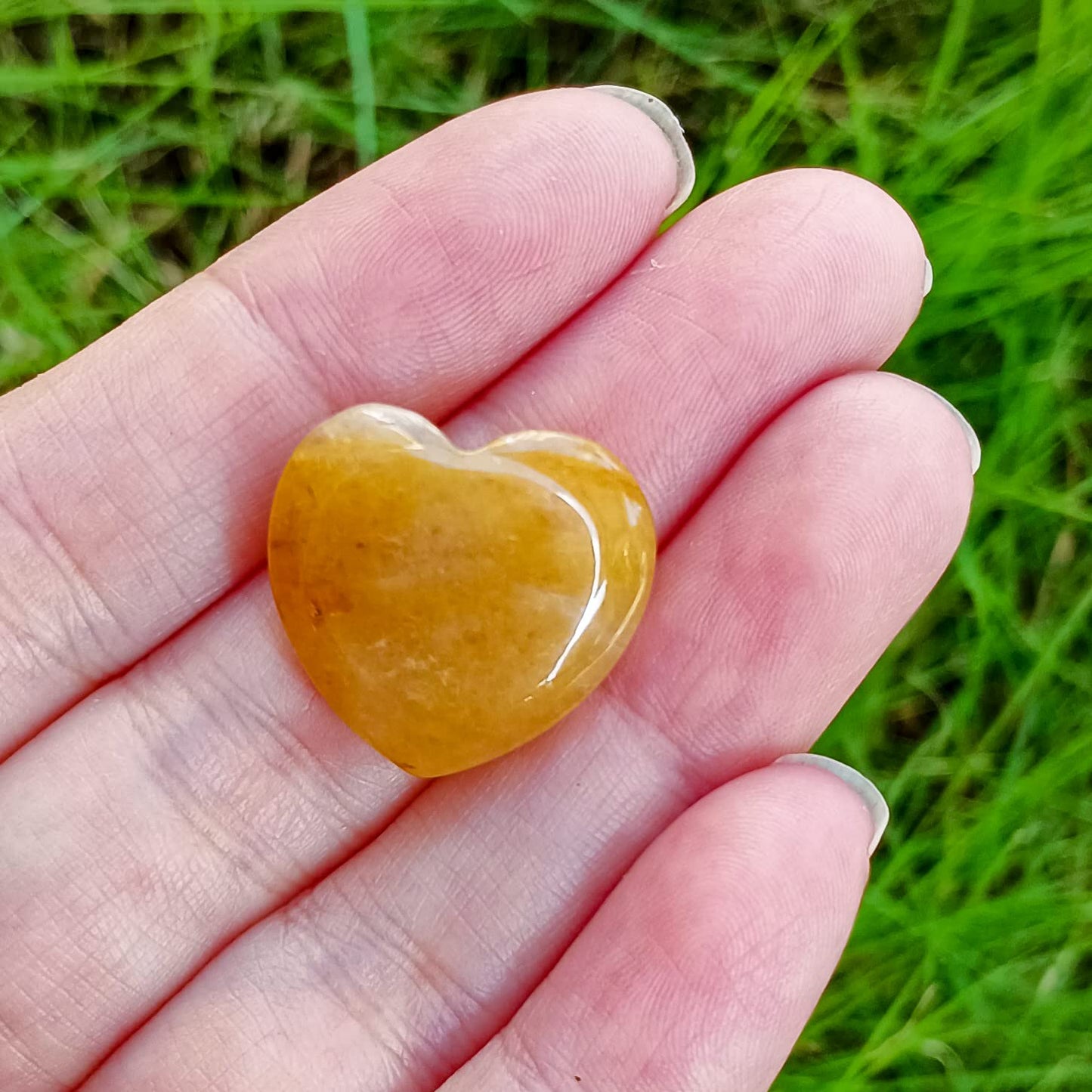 10 PCS Healing Crystals Bulk Natural Stone Heart Shape Amethyst Rose Quartz Tiger Eye Clear Quartz Obsidian Pocket Palm Thumb Gemstone Decor for Garden, Lawn, Flowerpot