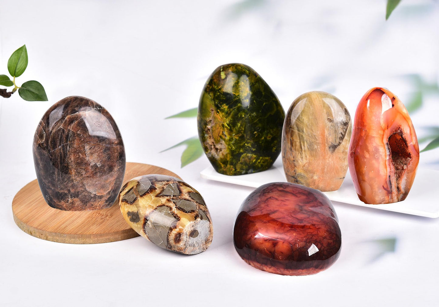 AMOYSTONE Natural Green Opal Polished Worry Stone for Anxiety Relief - Handheld Healing Crystal Reiki Gemstone, Pocket Size Decorative Stone (Mini 0.3~0.5 LBS)