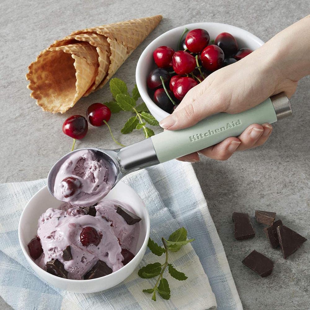 KitchenAid Classic Ice Cream Scoop, 8.6 inches, Pistachio