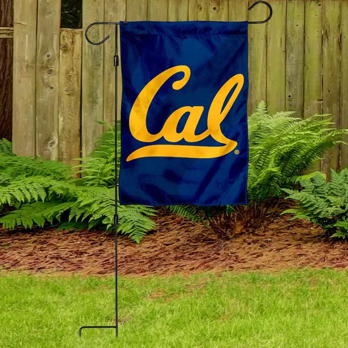 Cal Berkeley Golden Bears Garden Banner Flag with Flag Pole Stand Set