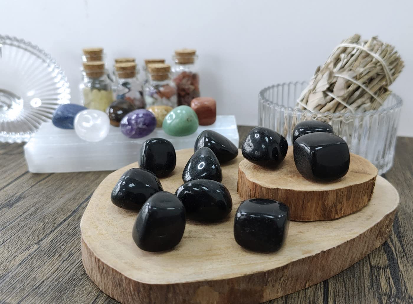 MAIBAOTA Black Obsidian Crystal Stones Natural Healing Crystals Bulk Polished Tumbled Crystals Stones Rocks Energy Balance Crystal Gemstones Vase Filler Decorative Reiki Witch Quartz Crystals