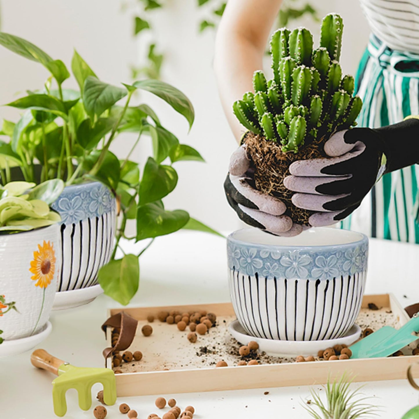 Hlukana Ceramic Plant Pots Set of 3, 6.75/5.6/4.2 inch Planters with Drainage Holes and Saucer, Flower Pot Outdoor Indoor, Modern Decorative Planters for House Plants Garden Planters Succulent Pots