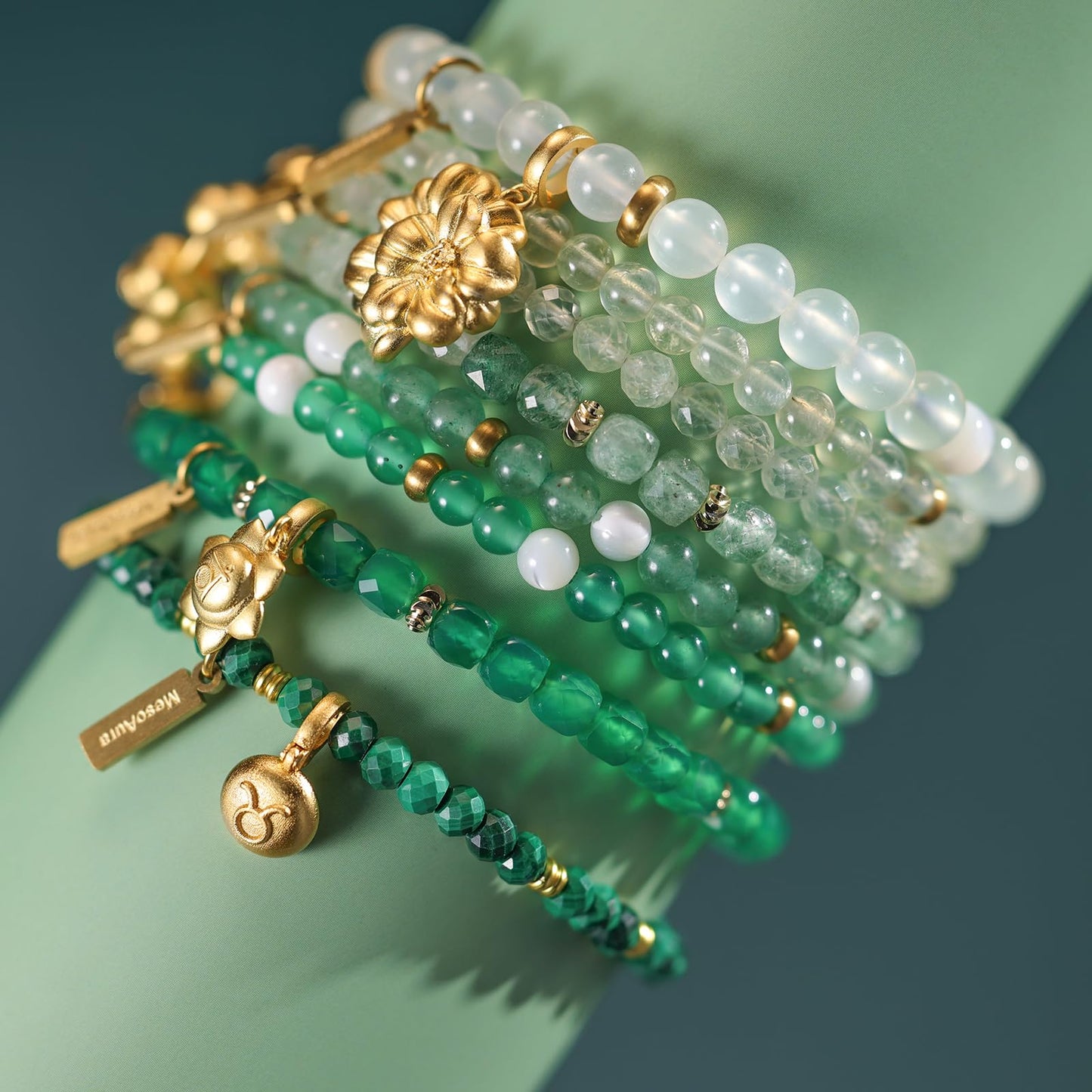 MesoAura Natural Green Agate Crystal Bracelet for Women & Men – Handmade Gemstone Beaded Bracelet, Heart Chakra Stone for Balance, Harmony & Calm – Adjustable Crystal Jewelry Gift (Serene Guardian Green Agate Bracelet)