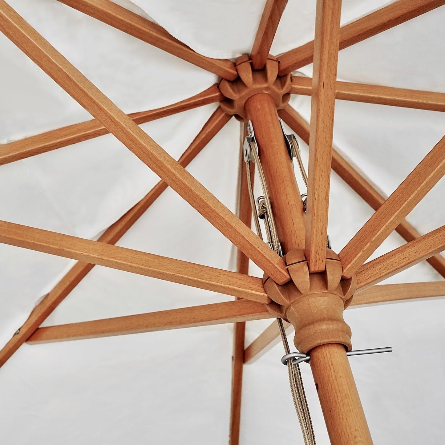 AMMSUN 8.5ft Luxury Premium Boho Patio Umbrella Wood Pole Fancy Bali-style Outdoor Umbrella UPF 50+ Sun Protection with Pulley Lift Air Vent for Garden, Pool, Deck, Beach, Backyard, Events Natural White without Tassel