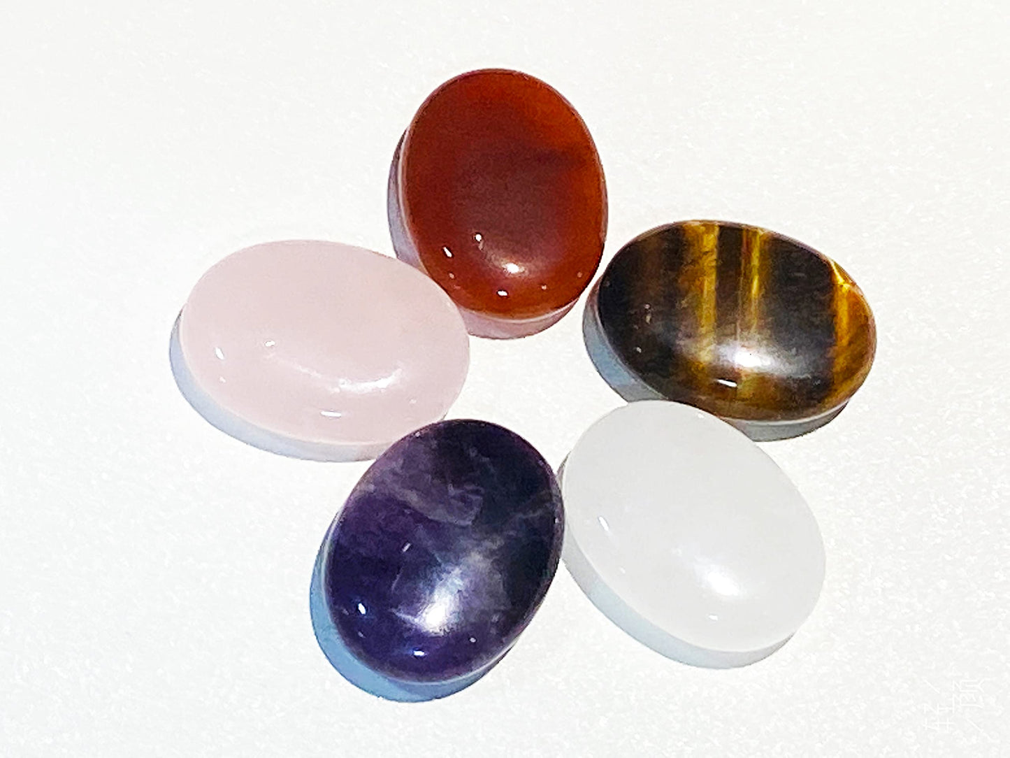 Tiger Eyes Thumb Healing Crystals Stones Sets Hand Carved Stones Gemstone Pocket Natural Stone Meditation Reiki Energy Oval Palm Stone Worry Stone for Anxiety Therapy