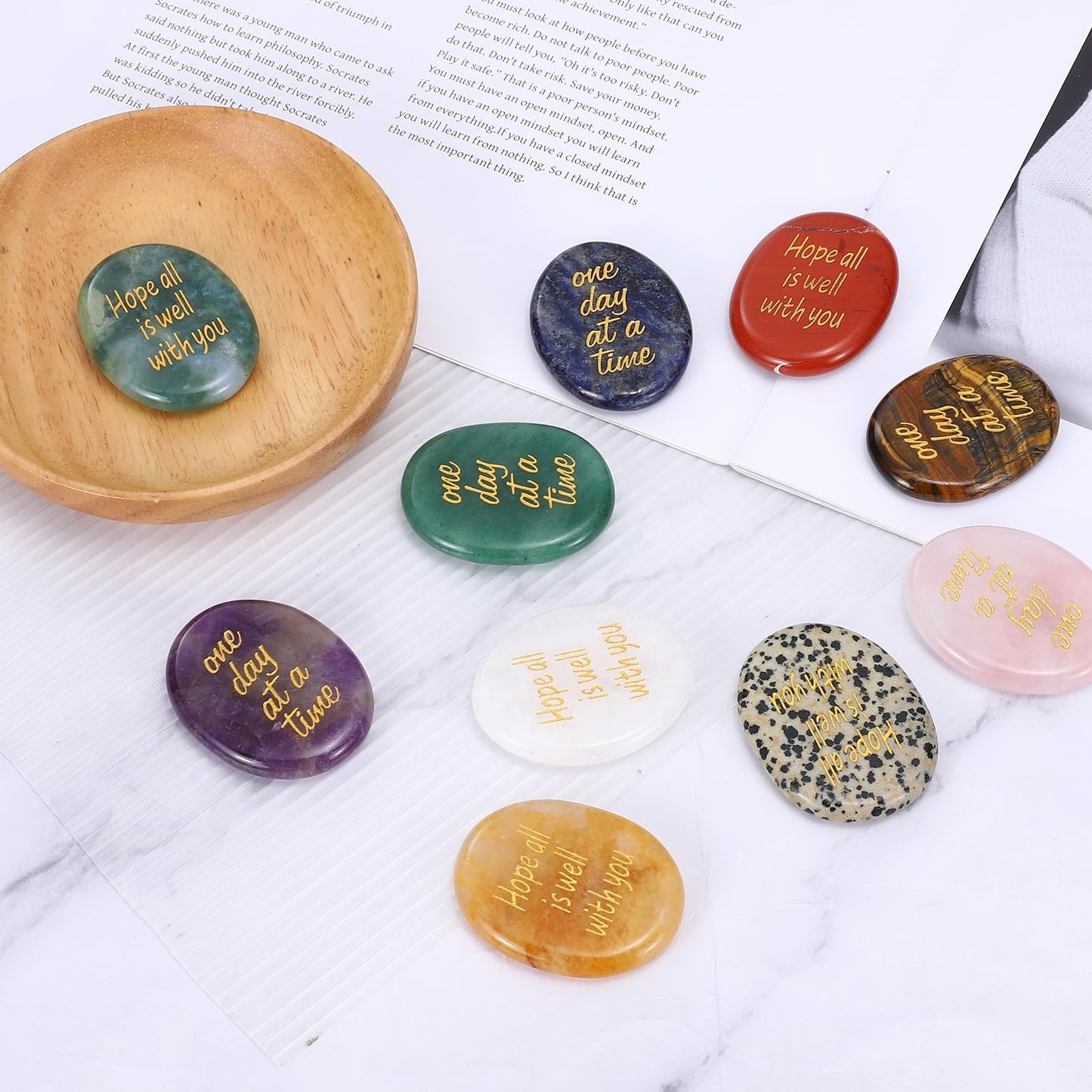 MECCANIXITY Worry Stone, Natural Yellow Stone Crystal Hand Carved Thumb Stone Oval Crystal Pocket Gemstone Stress Relax Palm Stone Meditation Accessories for Anxiety Relieve