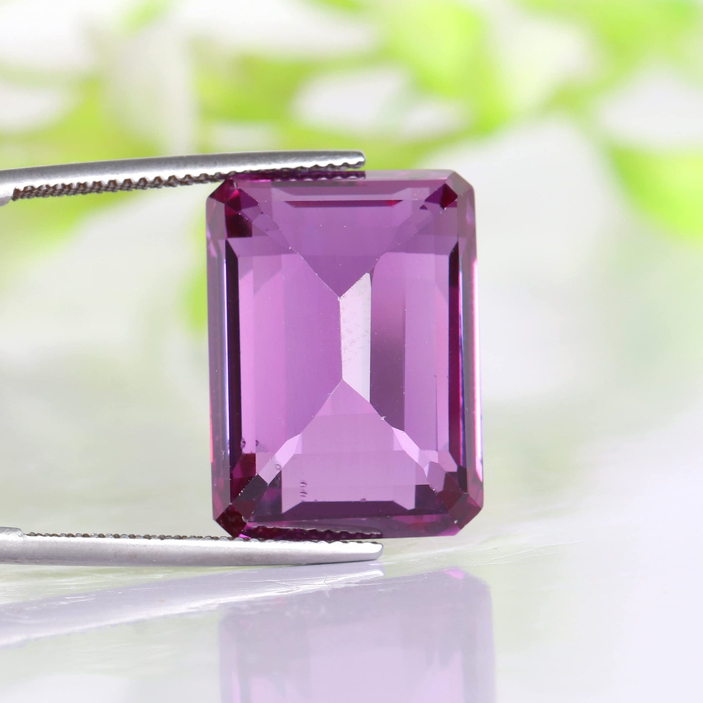 REAL-GEMS - Loose Gemstone 36. Carat Violet Amethyst Emerald Cut for Jewelry Making