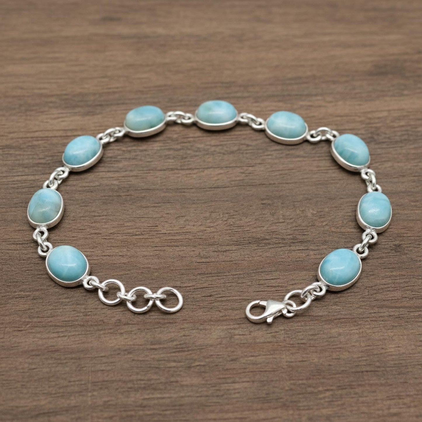 DESIGN HUB Larimar Bracelet 925 Sterling Silver | Handmade Oval Gemstone Bracelet for Women & Men | Adjustable 7-8 Inch Ocean Blue Jewelry | Unisex Artisan Gift | Women Gift for Her