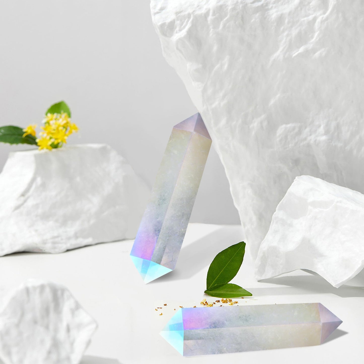 YATOJUZI 3.5" Healing Crystals Wand Electroplating Clear Quartz Crystals and Healing Stones Large Hexagonal Electroplating Crystal Points for Meditation Divination Reiki Energy Balancing 1PCS