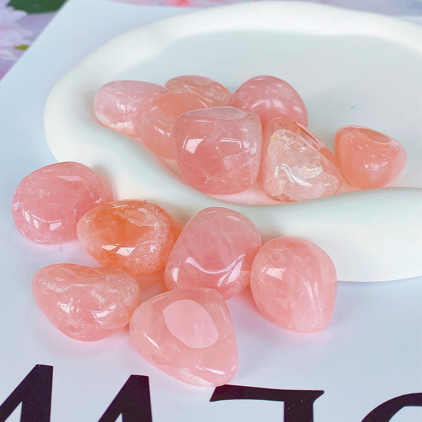 QINJIEJIE Rose Quartz Bulk Crystals Polished Stone 0.6-1" Brazilian Tumbled Stones Natural Reiki Healing Crystal for Succulents Plants Vase Filler Decoration 0.45 LBS