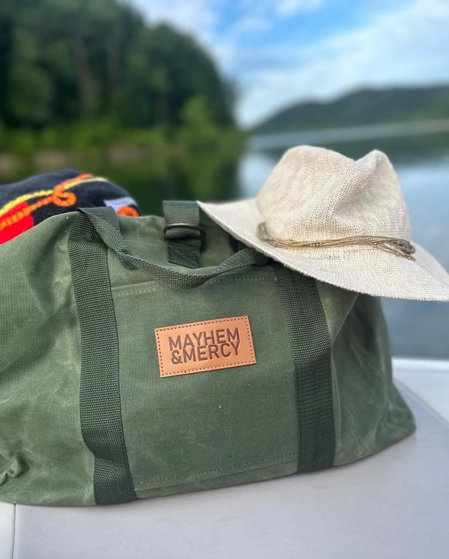 MAYHEM & MERCY Extra Large Waxed Canvas Firewood Carrier Tote – Heavy Duty Log Bag with Handles & Pocket – Self-Standing Wood Holder for Fireplace, Camping, and Outdoor Use – Hunter Green