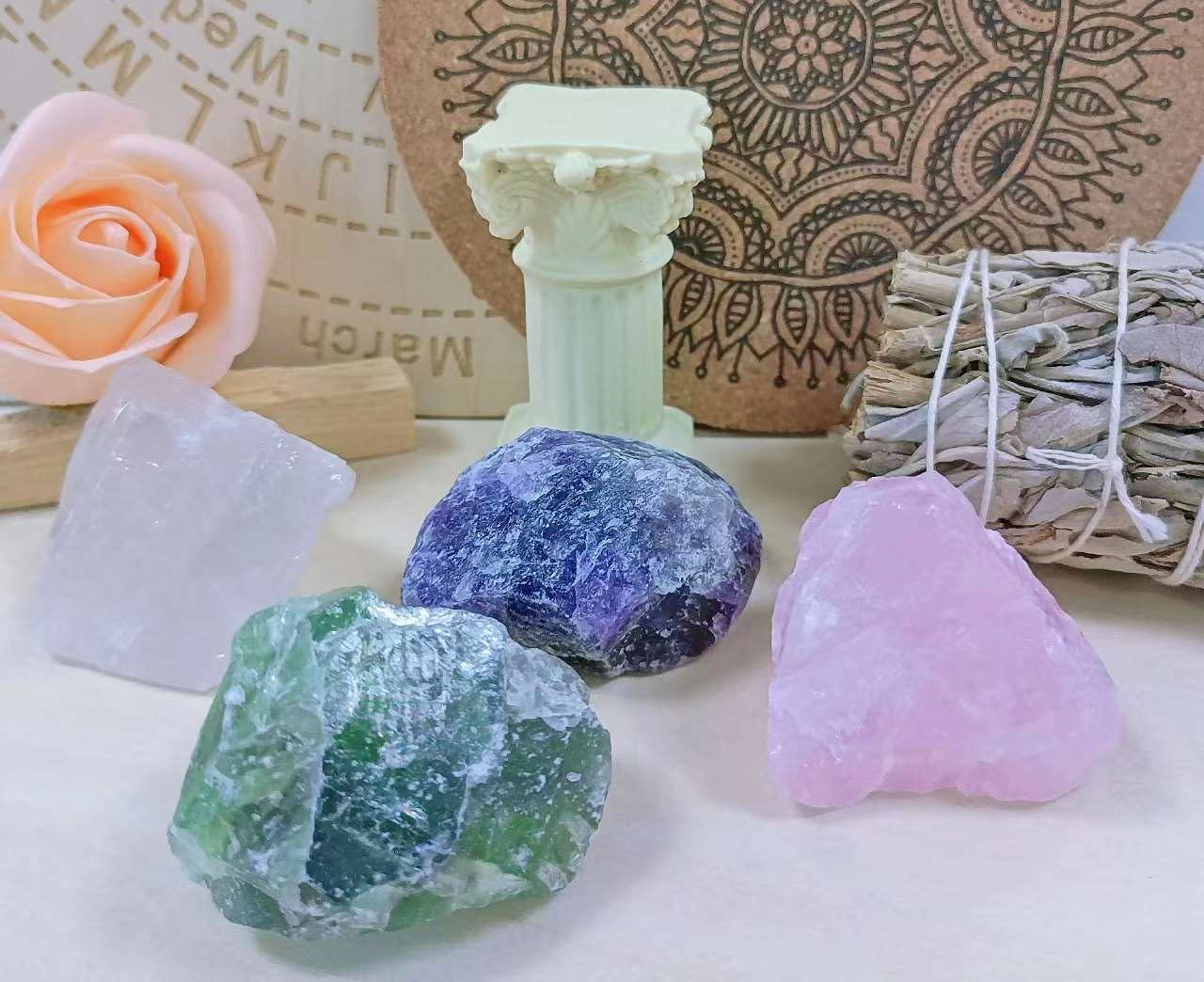 LAIDANLA 2" Rose Quartz Fluorite Amethyst Clear Quartz Set Natural Rough Stones Crystal Raw Crystals Bulk Healing Gemstones for Reiki Healing Tumbling Fountain Rocks 4PCS 0.55lb
