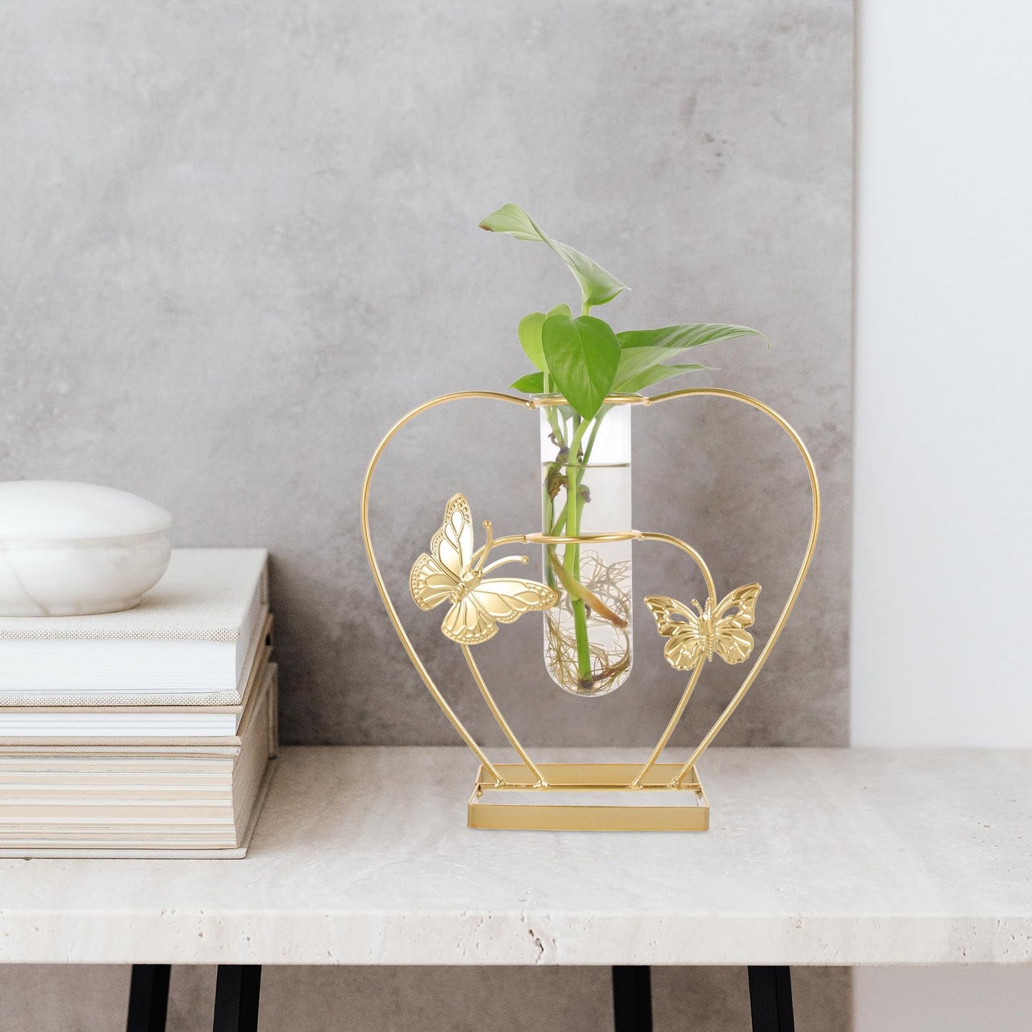 IMIKEYA Glass Plant Terrarium with Metal Frame and Heart-Shaped Insect Motif, Hydroponic Flower Holder for Home Décor, Desktop Decorative Glass Vase for Living Room and Office
