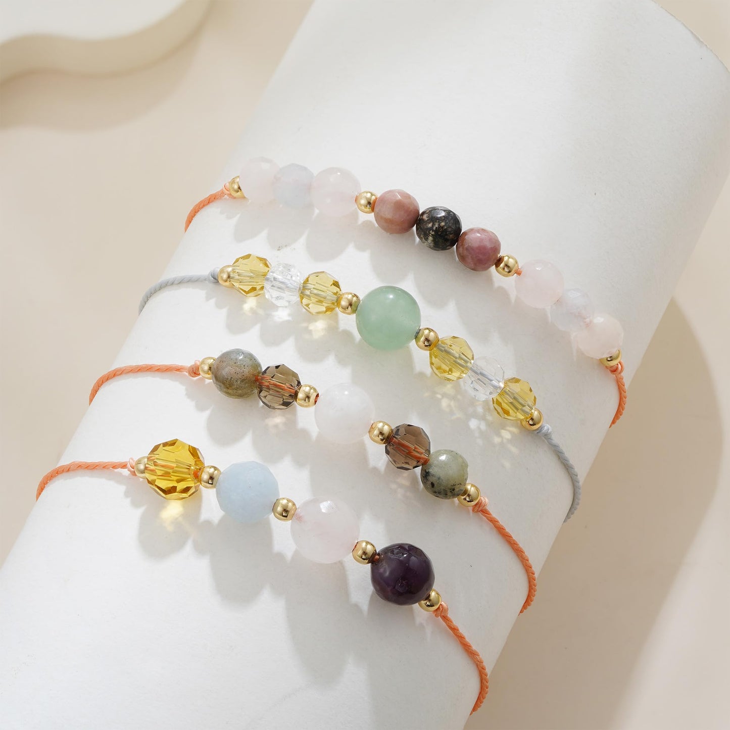 Fezodo Pregnancy Gifts for Expecting Mom, Protection Crystals Natural Energy Healing Crystal Beaded Bracelet Empath Protection Bracelet for Women Chistmas Valentines day Birthday Gift for Friends Women