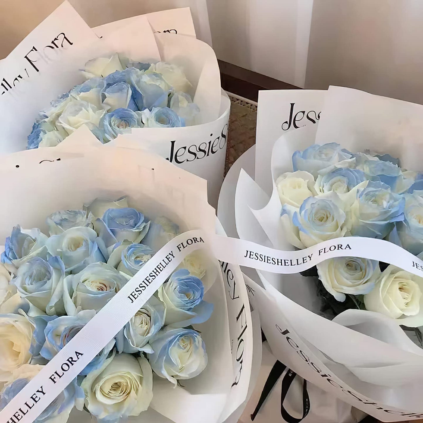 20 Sheets Letters Printes Floral Wrapping Paper You Are My Love Flower Bouquet Package Paper Roll DIY Floral Gift Crafts Packing Paper Florist Pack Material for Birthday Wedding Valentine's Day
